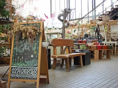 花広場【ららん藤岡店】藤岡